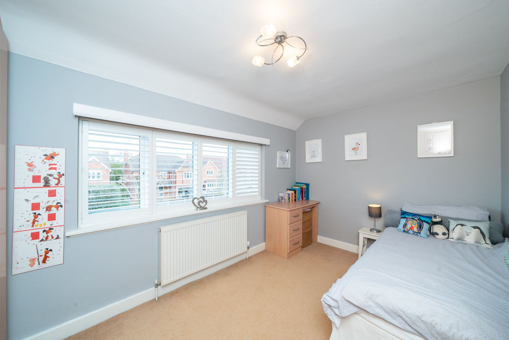 Bedroom- click for photo gallery